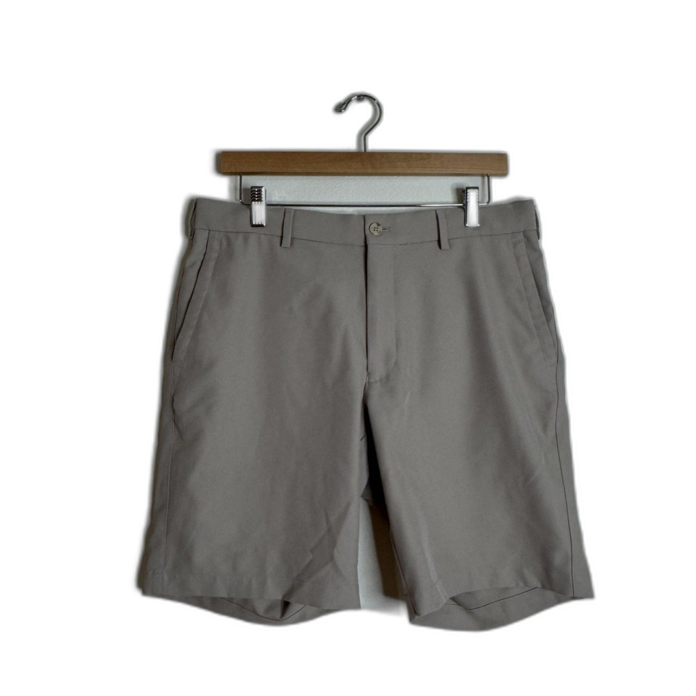 Peter Millar Shorts Mens 33 Khaki Performance wear Golf Flat Front casual